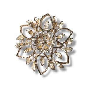 Sarah Coventry Brooch Floral Openwork Layered Textured Gold Tone OS